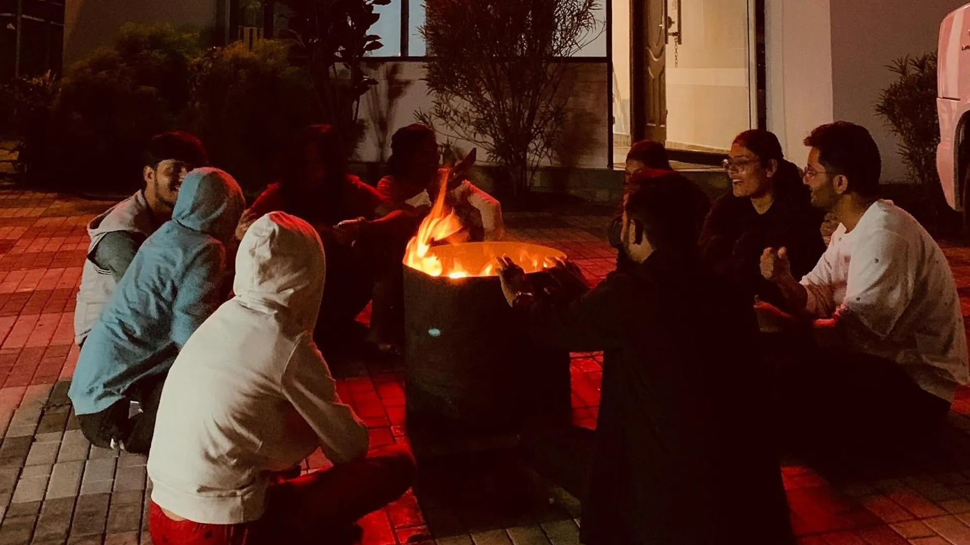 טקאדי Restinn Homestay